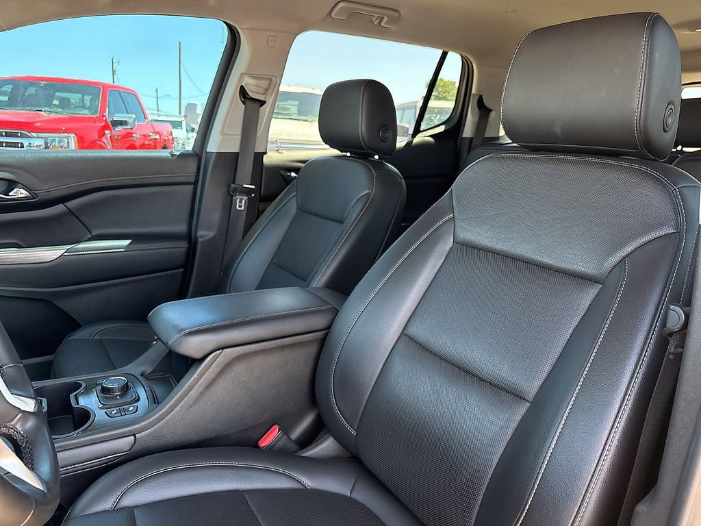 Used 2023 GMC Acadia SLT FWD image 19