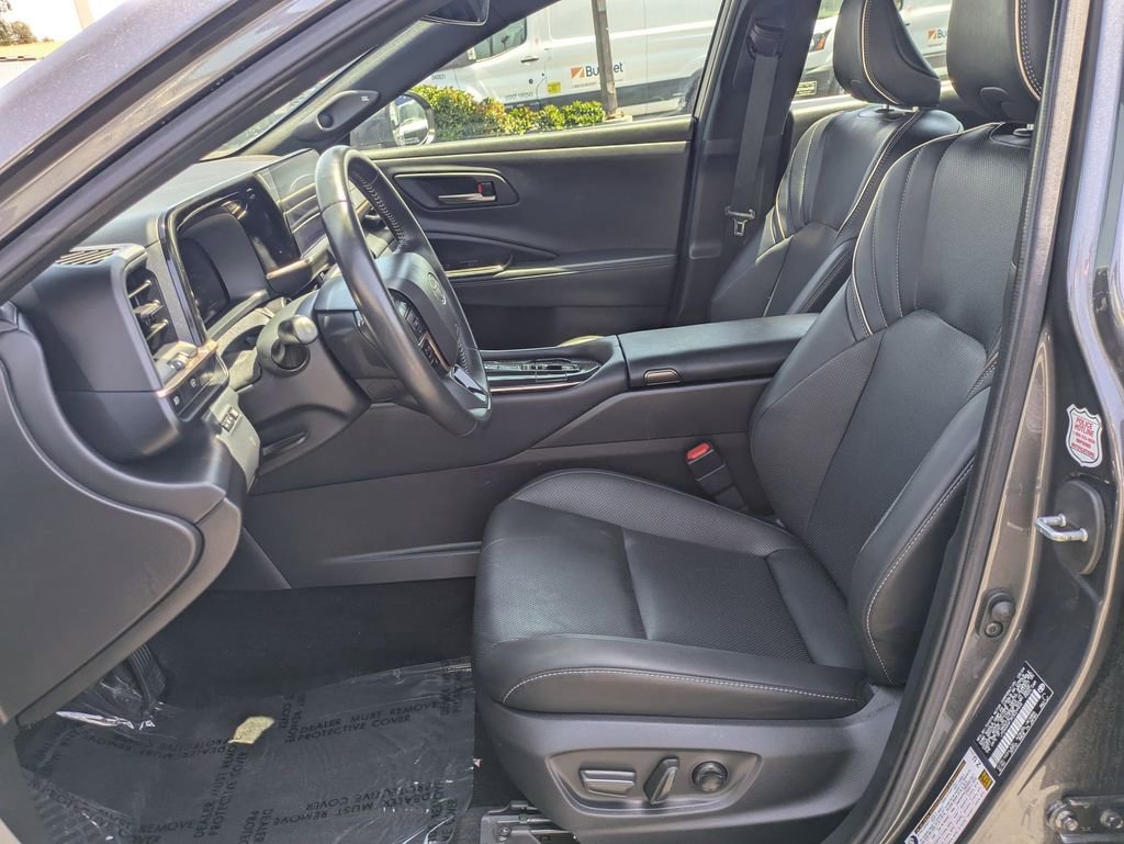 Used 2024 Toyota Crown Limited AWD/4WD image 17