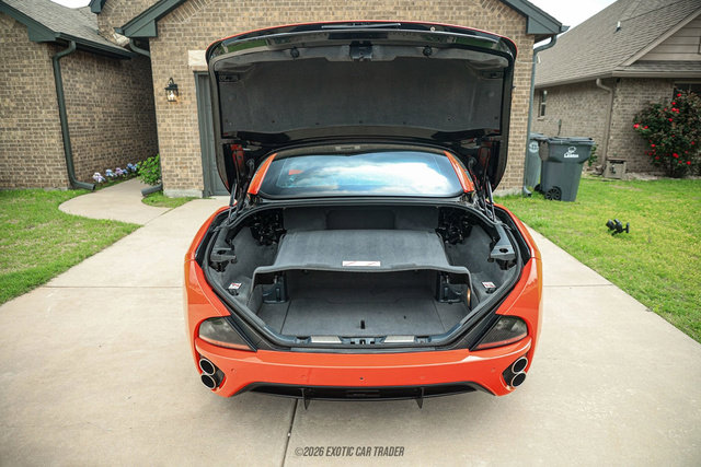 Used 2012 Ferrari California RWD image 49