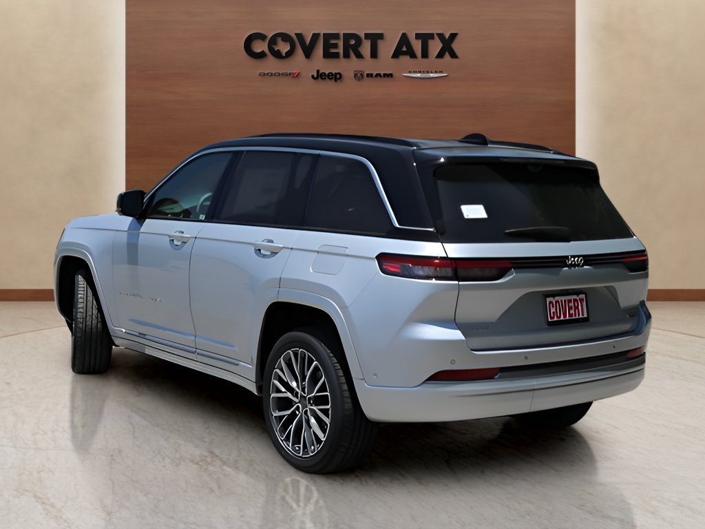 New 2026 Jeep Grand Cherokee Summit AWD/4WD image 3