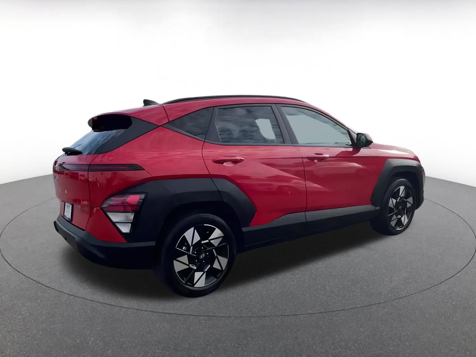 Used 2025 Hyundai Kona SEL image 14