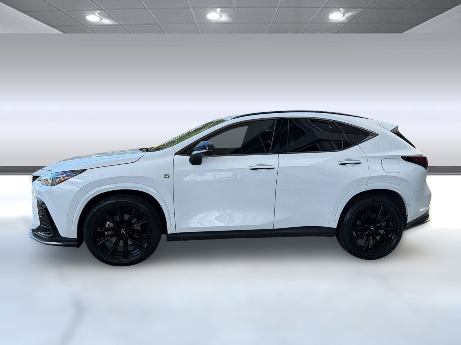 Used 2022 Lexus NX 350 F Sport w/ Towing Package (2000 Lbs) AWD/4WD image 2