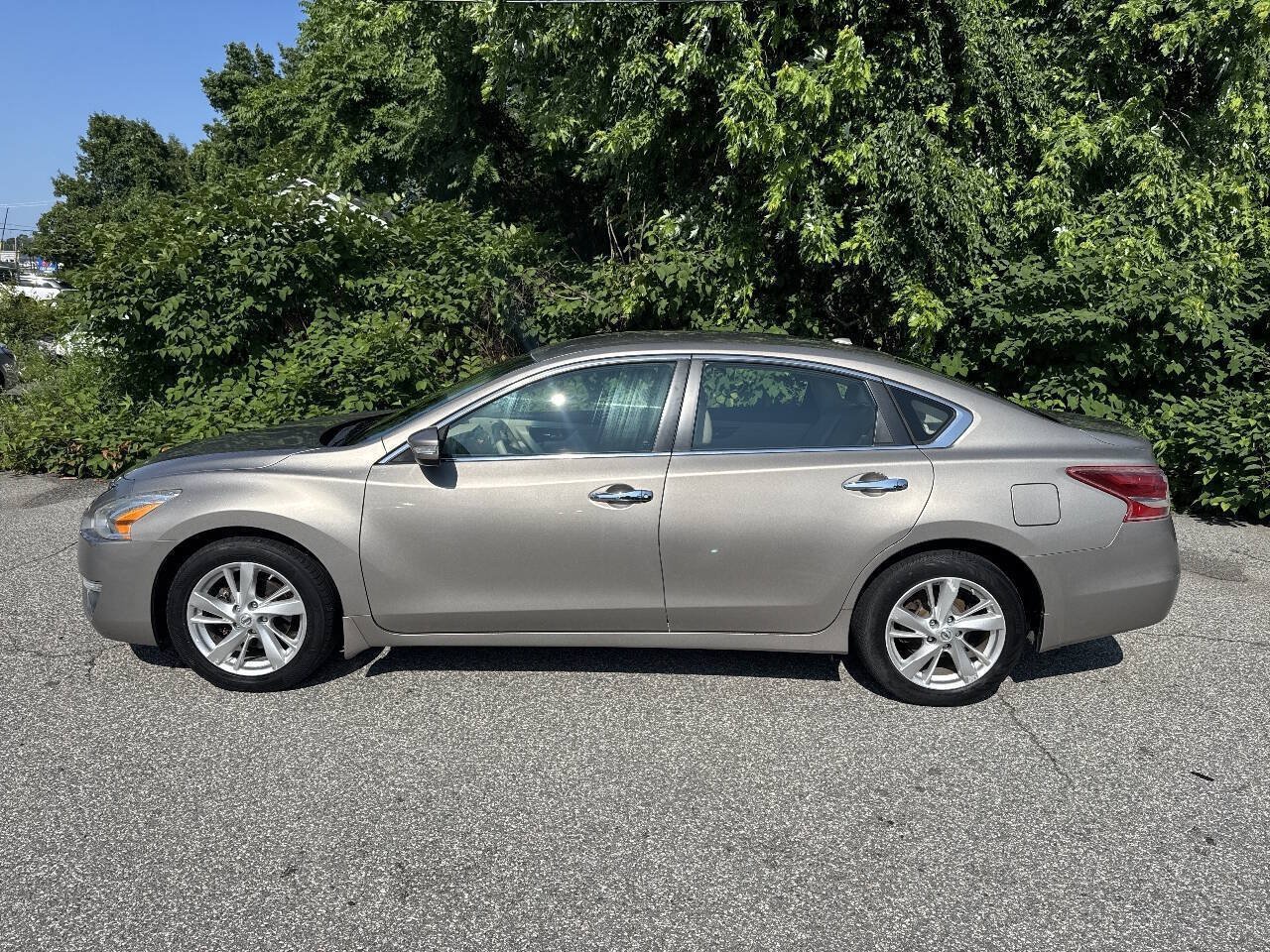 Used 2013 Nissan Altima 2.5 SL FWD image 5