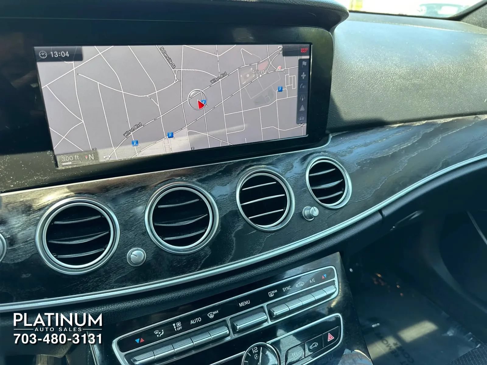 Used 2017 Mercedes-Benz E 300 4MATIC image 12