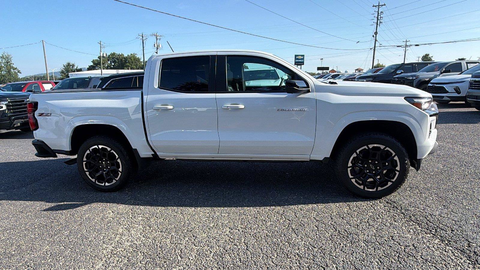 New 2026 Chevrolet Colorado Z71 w/ Technology Package AWD/4WD image 7