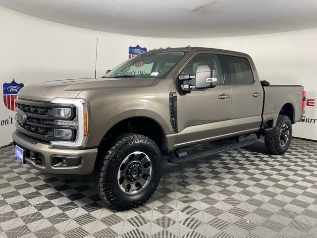 Used 2023 Ford F350 XLT w/ Black Appearance Package image 7