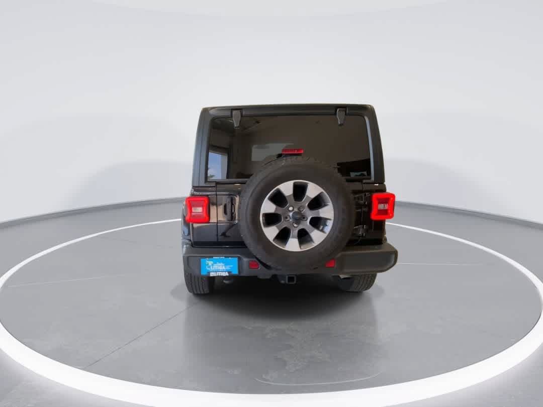 Used 2022 Jeep Wrangler Unlimited Sahara w/ LED Lighting Group AWD/4WD image 7