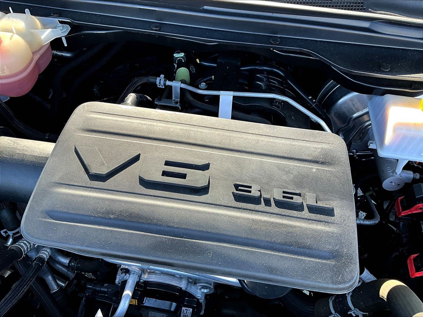 Used 2022 RAM 1500 Big Horn AWD/4WD image 32