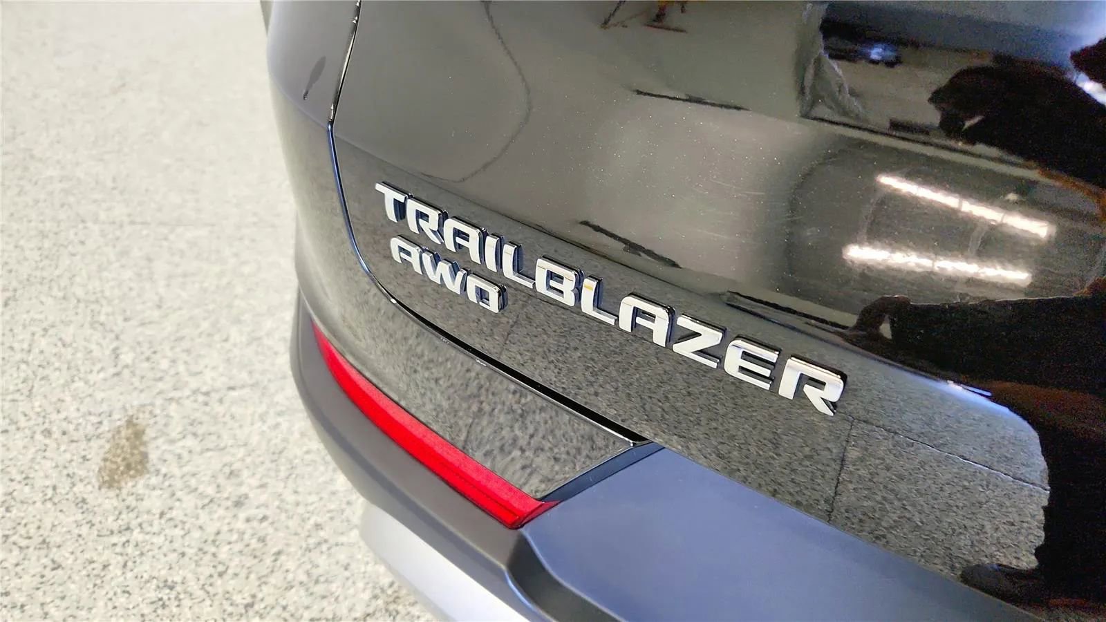 Used 2025 Chevrolet TrailBlazer LT image 17