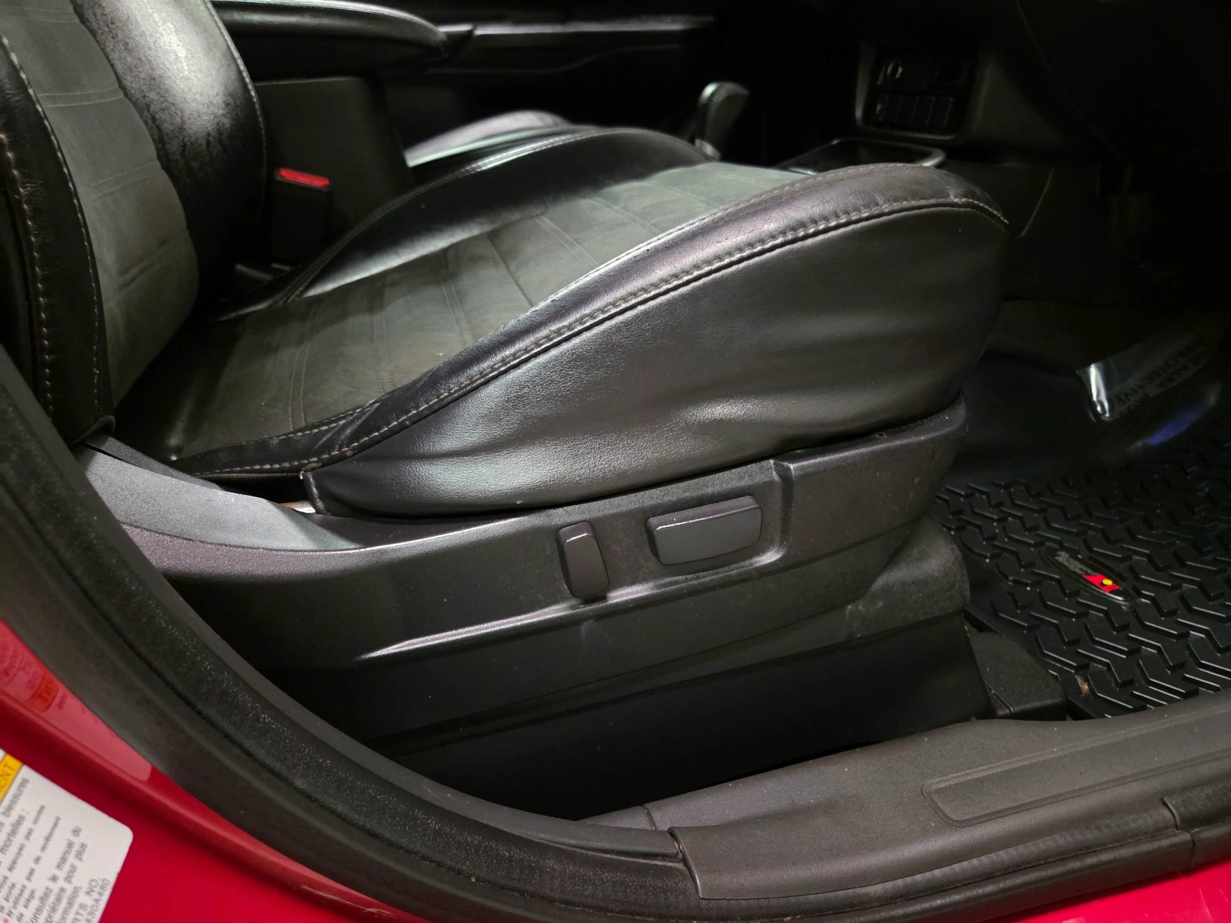 Used 2019 Mitsubishi Outlander SE image 32