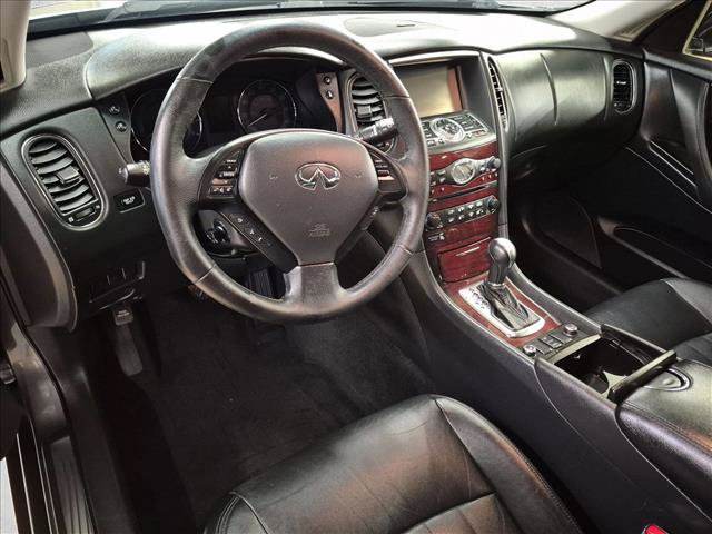 Used 2017 INFINITI QX50 AWD w/ Premium Plus Package image 10