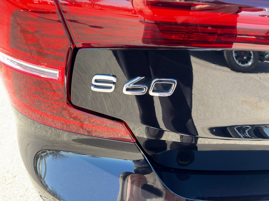 Used 2024 Volvo S60 B5 Core w/ Climate Package image 27