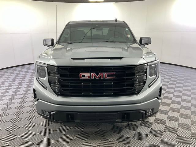 Used 2024 GMC Sierra 1500 Elevation w/ Preferred Package image 2