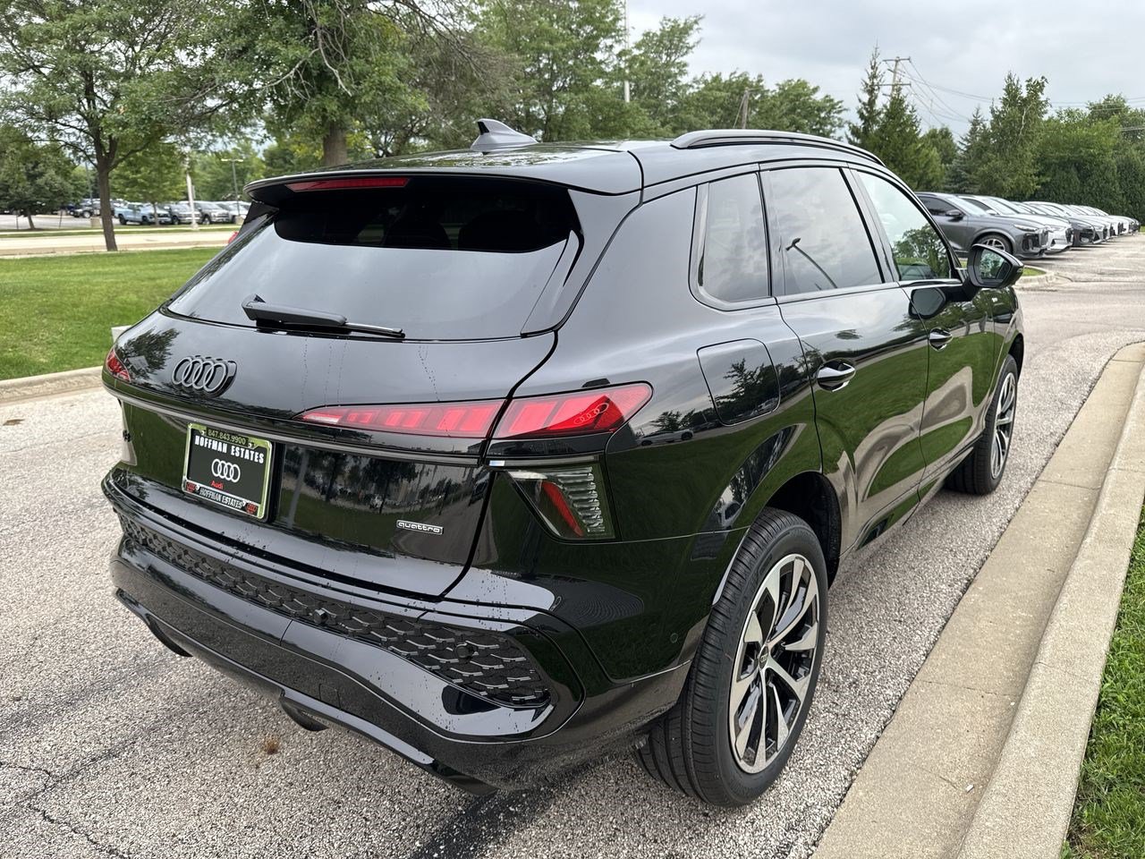 New 2026 Audi Q3 quattro 2.0T AWD/4WD image 35
