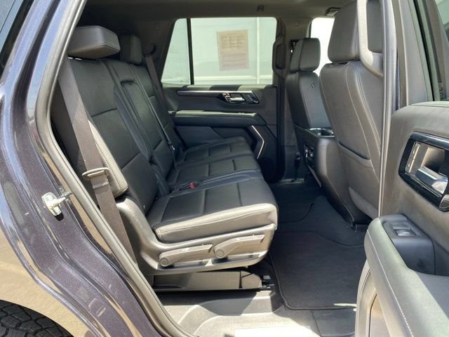 Used 2025 Chevrolet Tahoe Z71 AWD/4WD image 22