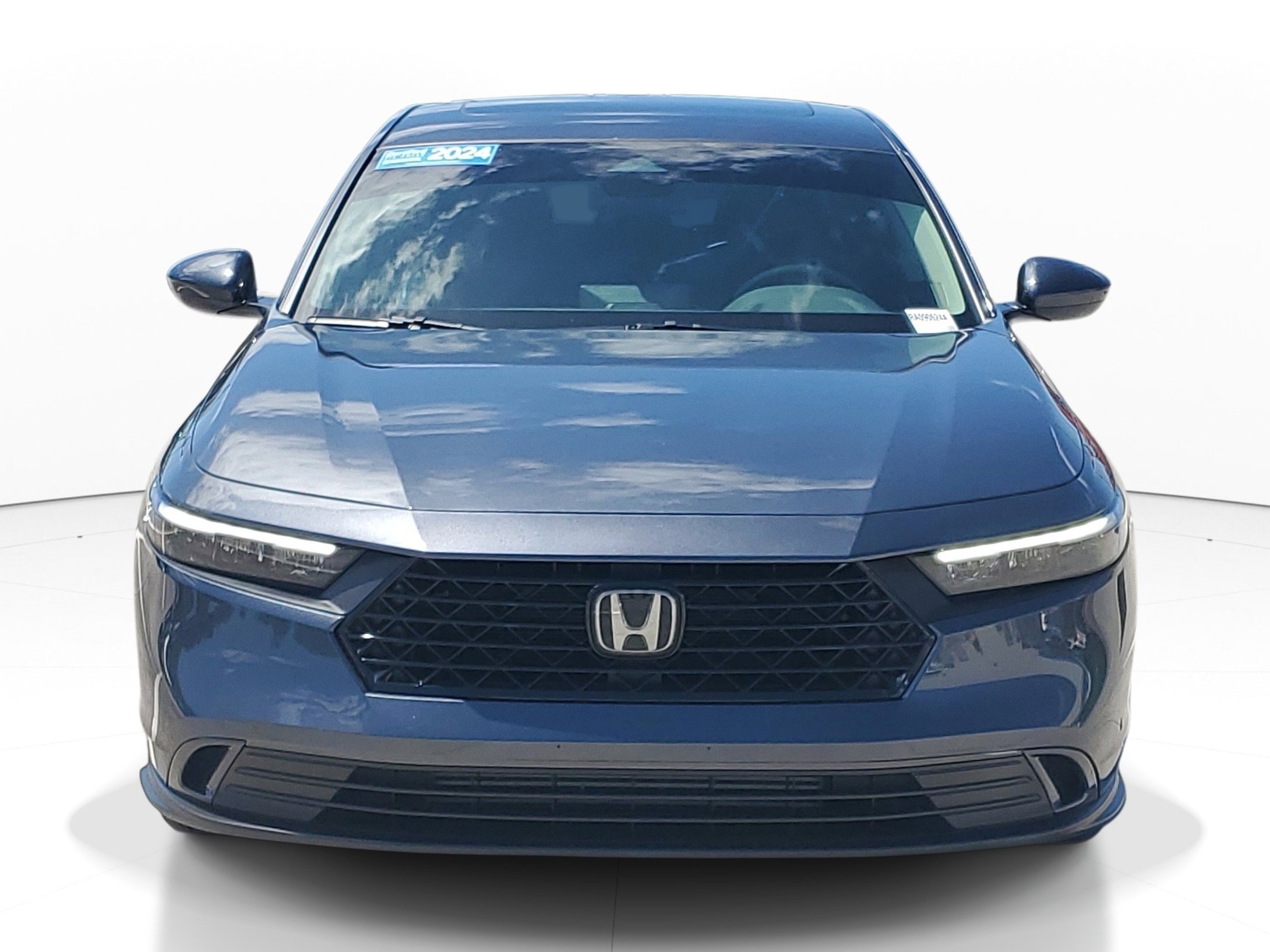 Used 2024 Honda Accord EX image 2