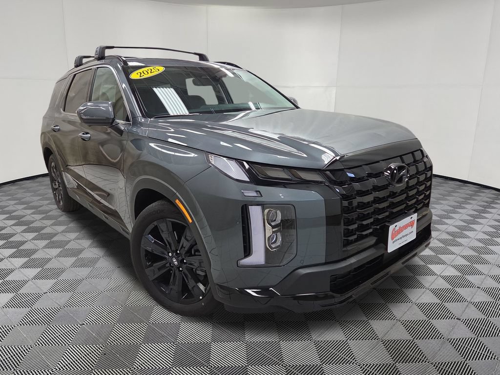 Used 2025 Hyundai Palisade XRT AWD/4WD image 3