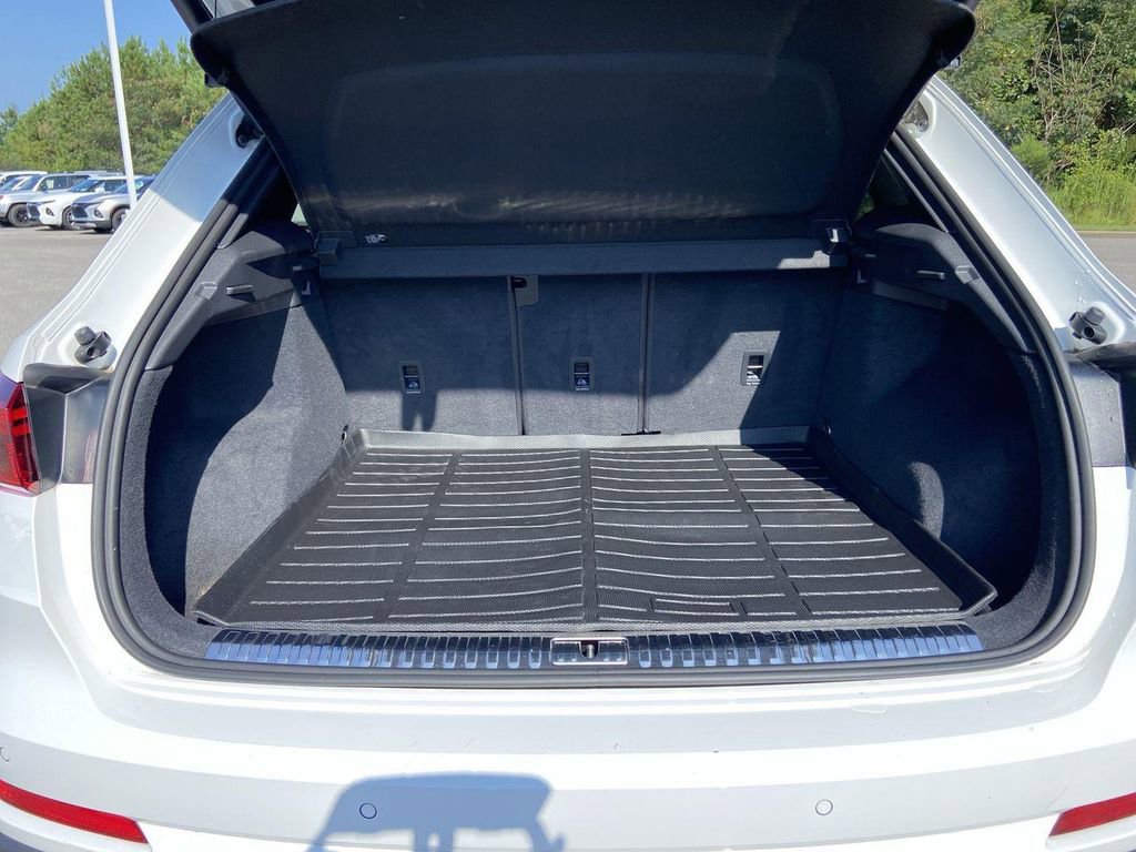 Used 2023 Audi Q3 2.0T Premium image 25