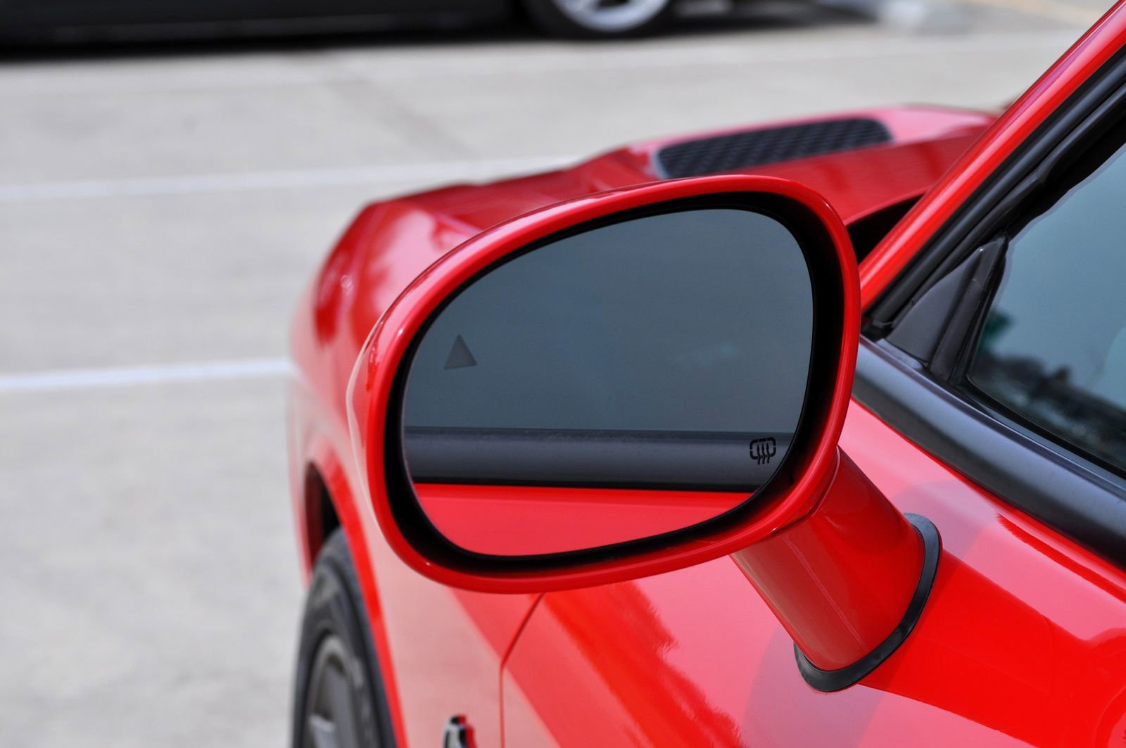 Used 2015 Dodge Challenger SRT Hellcat image 14