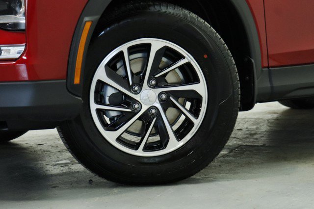 New 2026 Mitsubishi Eclipse Cross ES AWD/4WD image 3