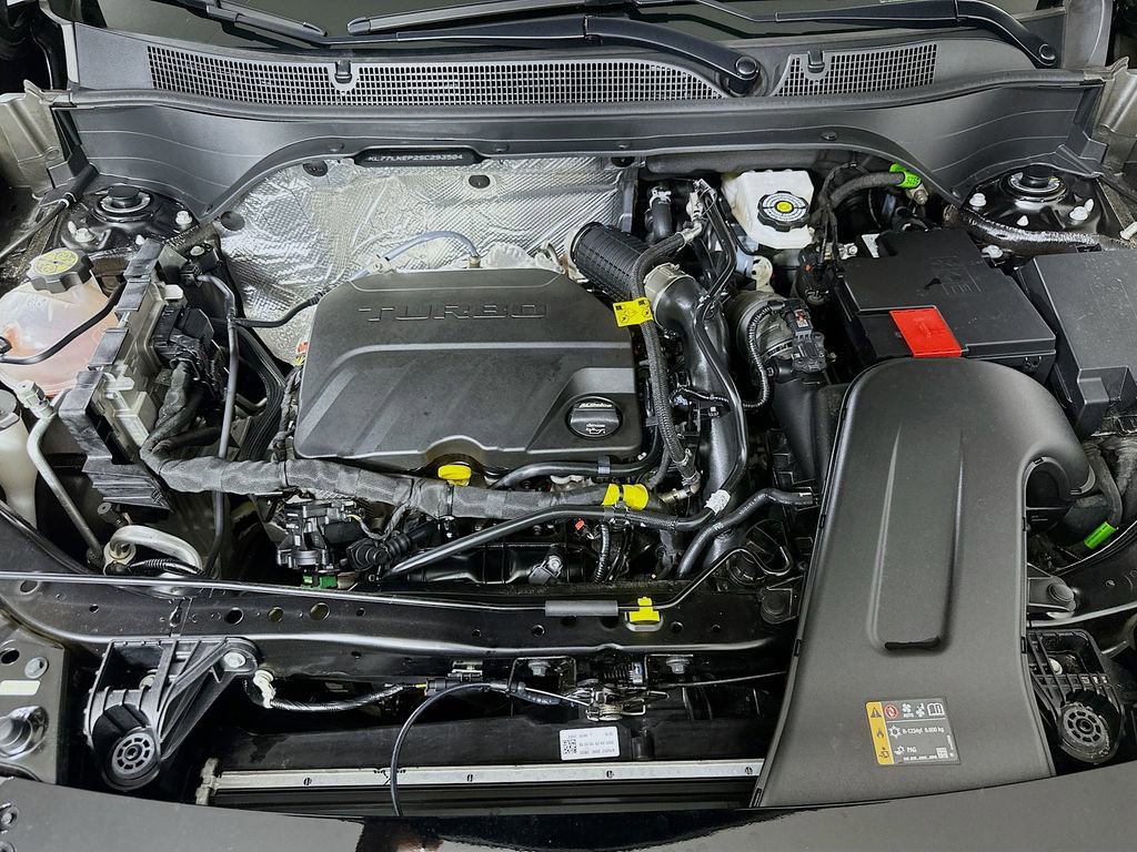 Used 2025 Chevrolet Trax ACTIV image 9