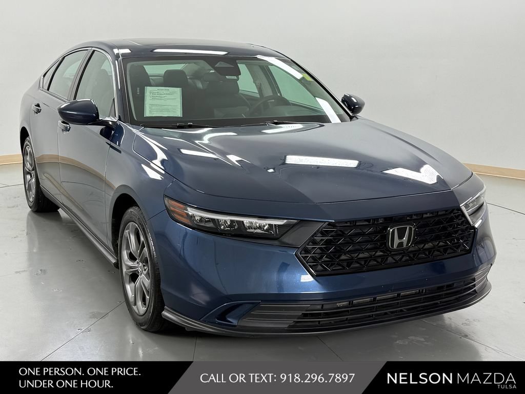 Used 2024 Honda Accord EX image 4