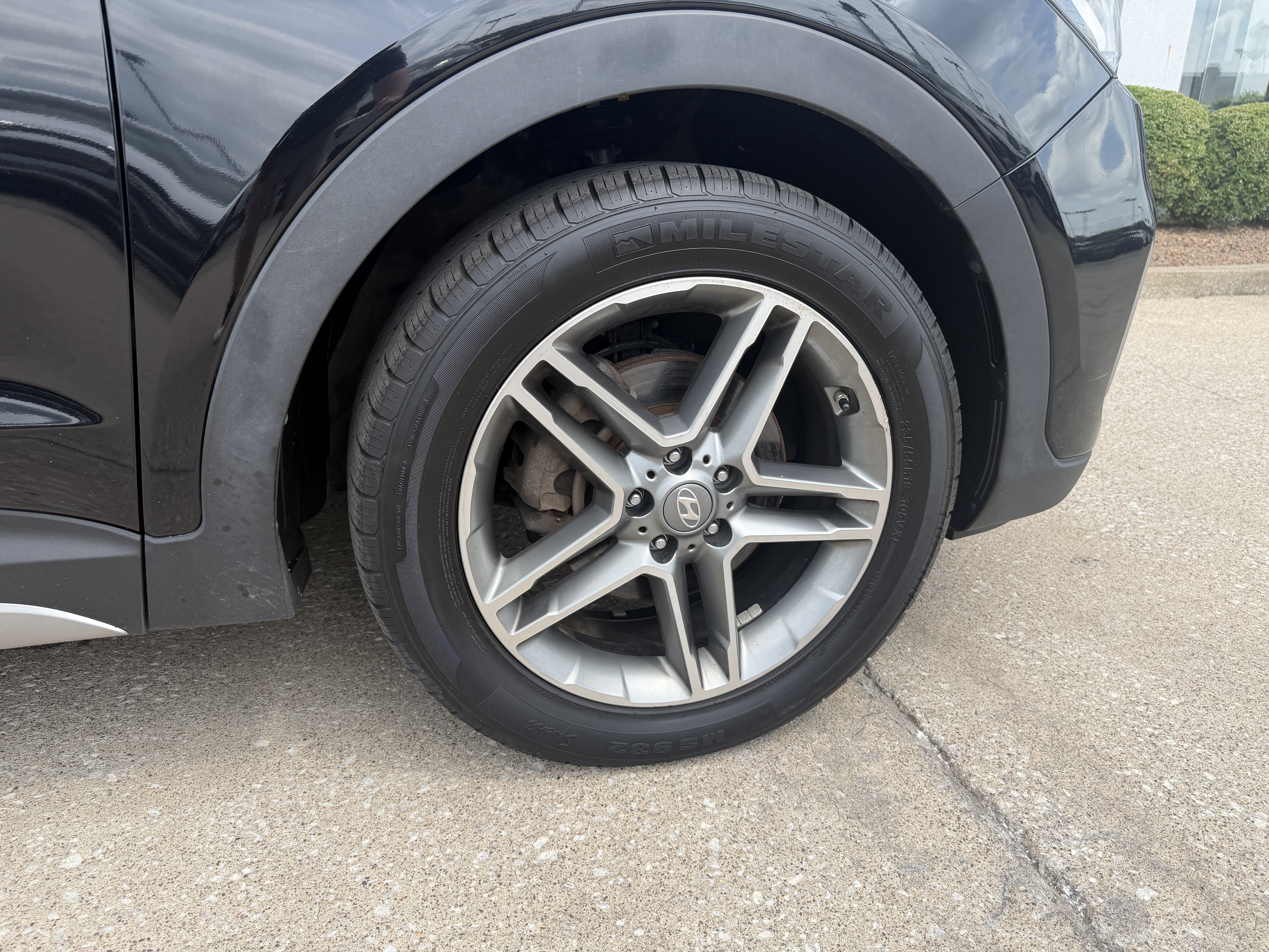Used 2019 Hyundai Santa Fe XL w/ Cargo Package FWD image 22