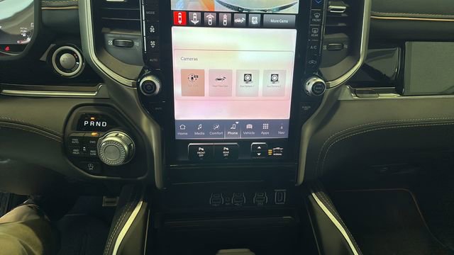 Used 2025 RAM 1500 Tungsten AWD/4WD image 14