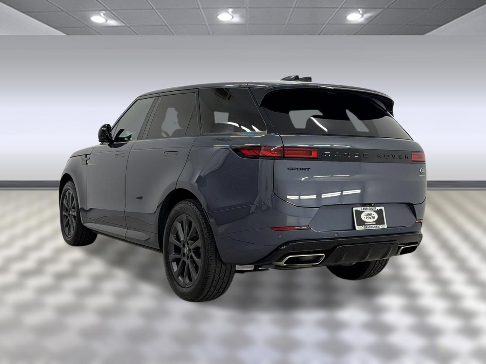 Used 2023 Land Rover Range Rover Sport SE Dynamic AWD/4WD image 3