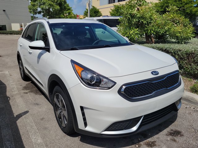 Used 2019 Kia Niro LX FWD image 2