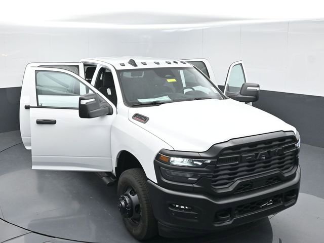 New 2026 RAM 3500 Tradesman AWD/4WD image 50