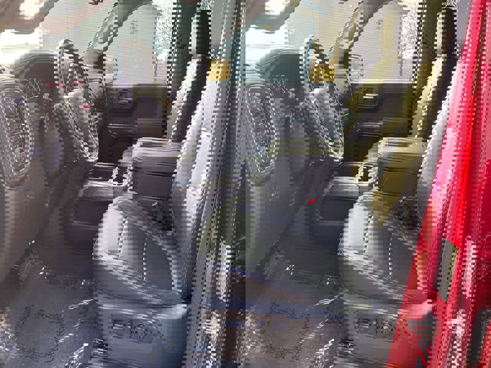 Used 2019 Chevrolet Silverado 1500 LTZ w/ LTZ Plus Package image 2