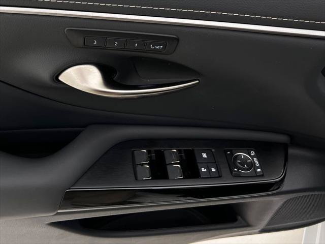 Certified 2025 Lexus ES 350 w/ Premium Package FWD image 21