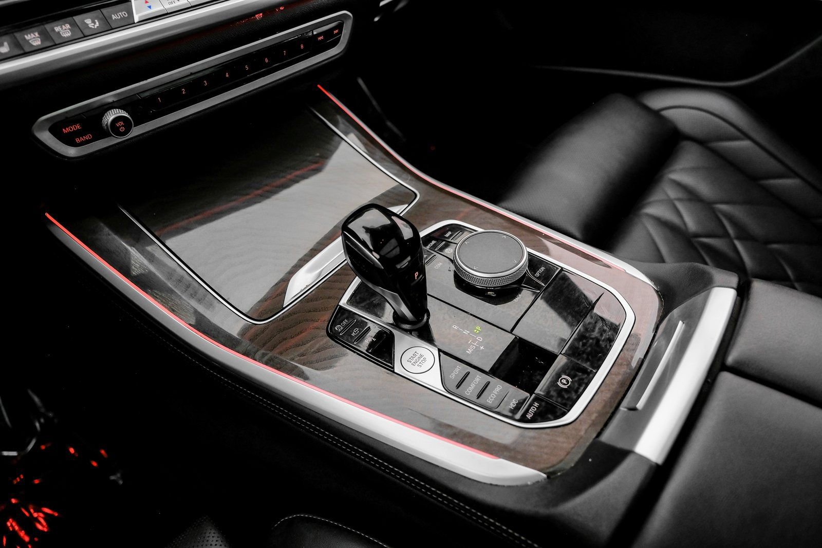 Used 2023 BMW X5 xDrive40i w/ Premium Package image 28