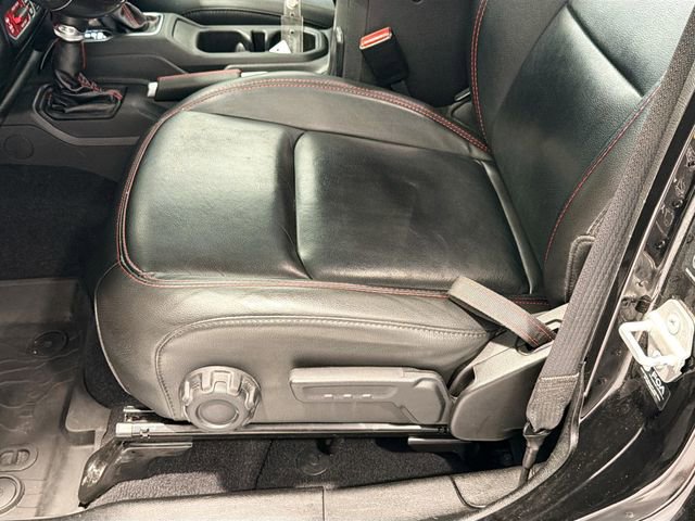 Used 2022 Jeep Gladiator Rubicon w/ LED Lighting Group image 18