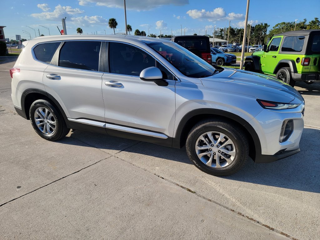 Used 2020 Hyundai Santa Fe SE FWD image 7