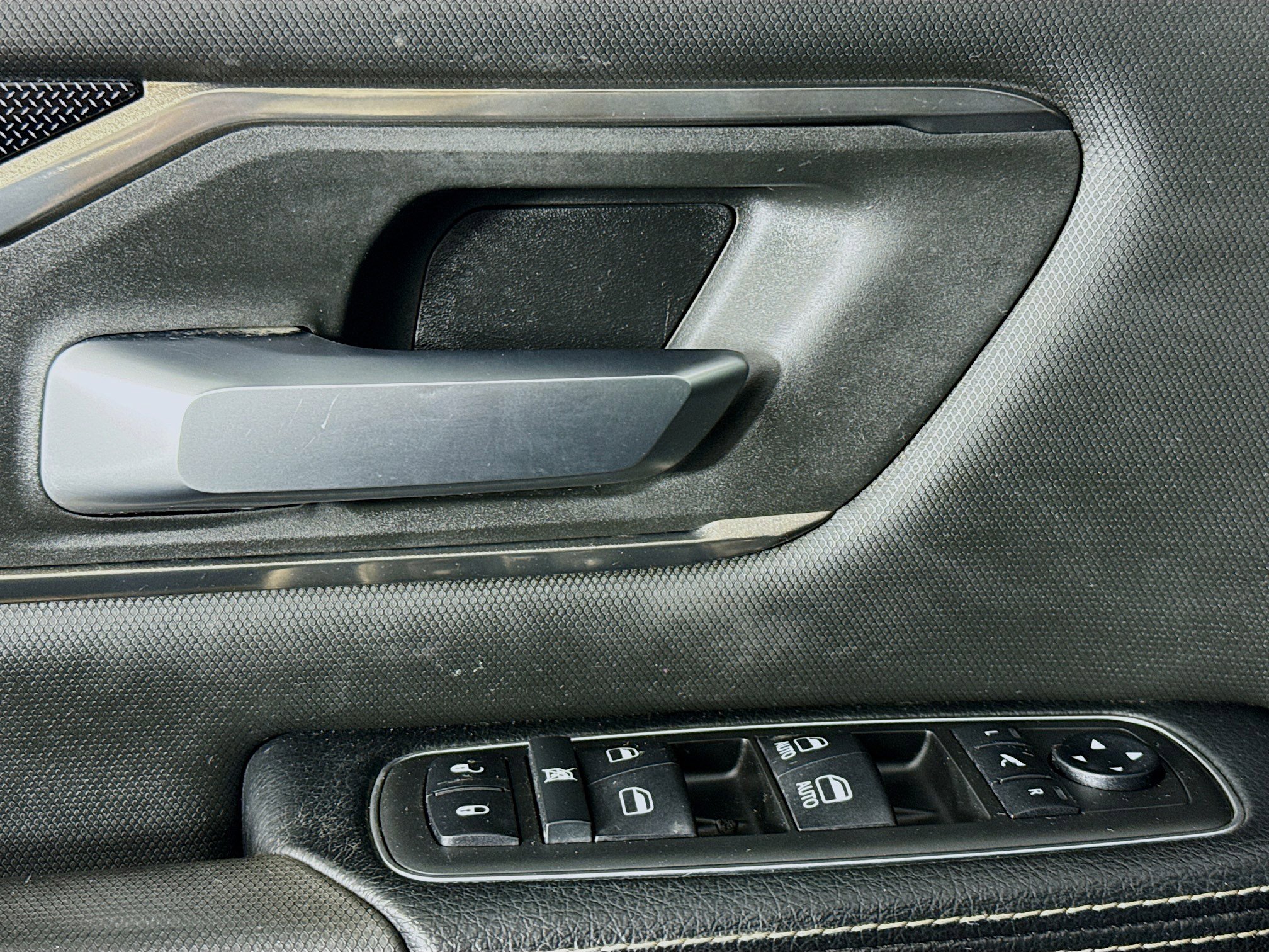 Used 2019 RAM 1500 Sport w/ Level 2 Equipment Group image 23