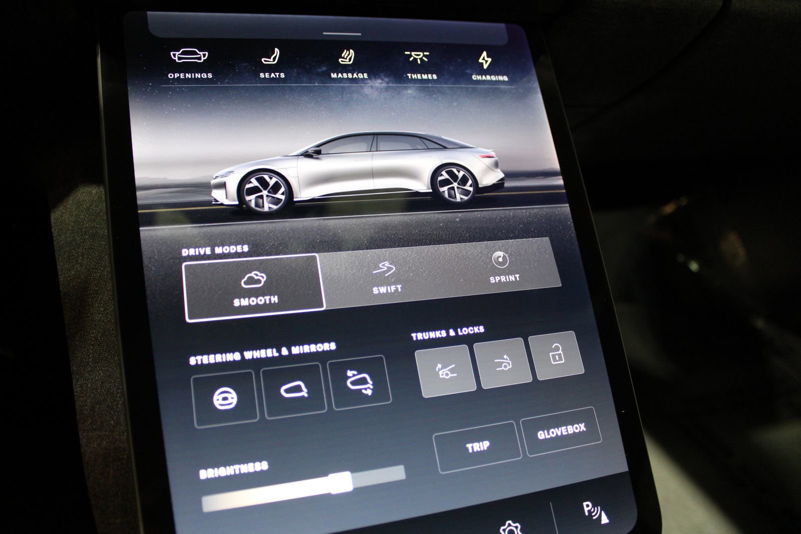 Used 2022 Lucid Air Grand Touring image 35