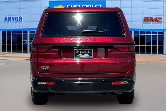 Used 2022 Jeep Wagoneer Series III AWD/4WD image 6