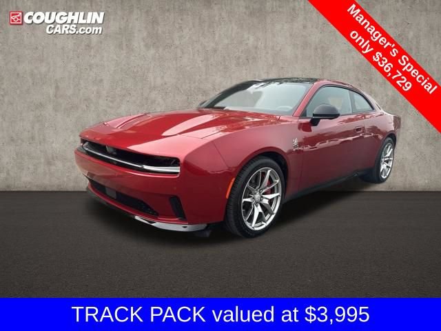 Used 2024 Dodge Charger Daytona Scat Pack w/ Plus Group AWD/4WD image 2