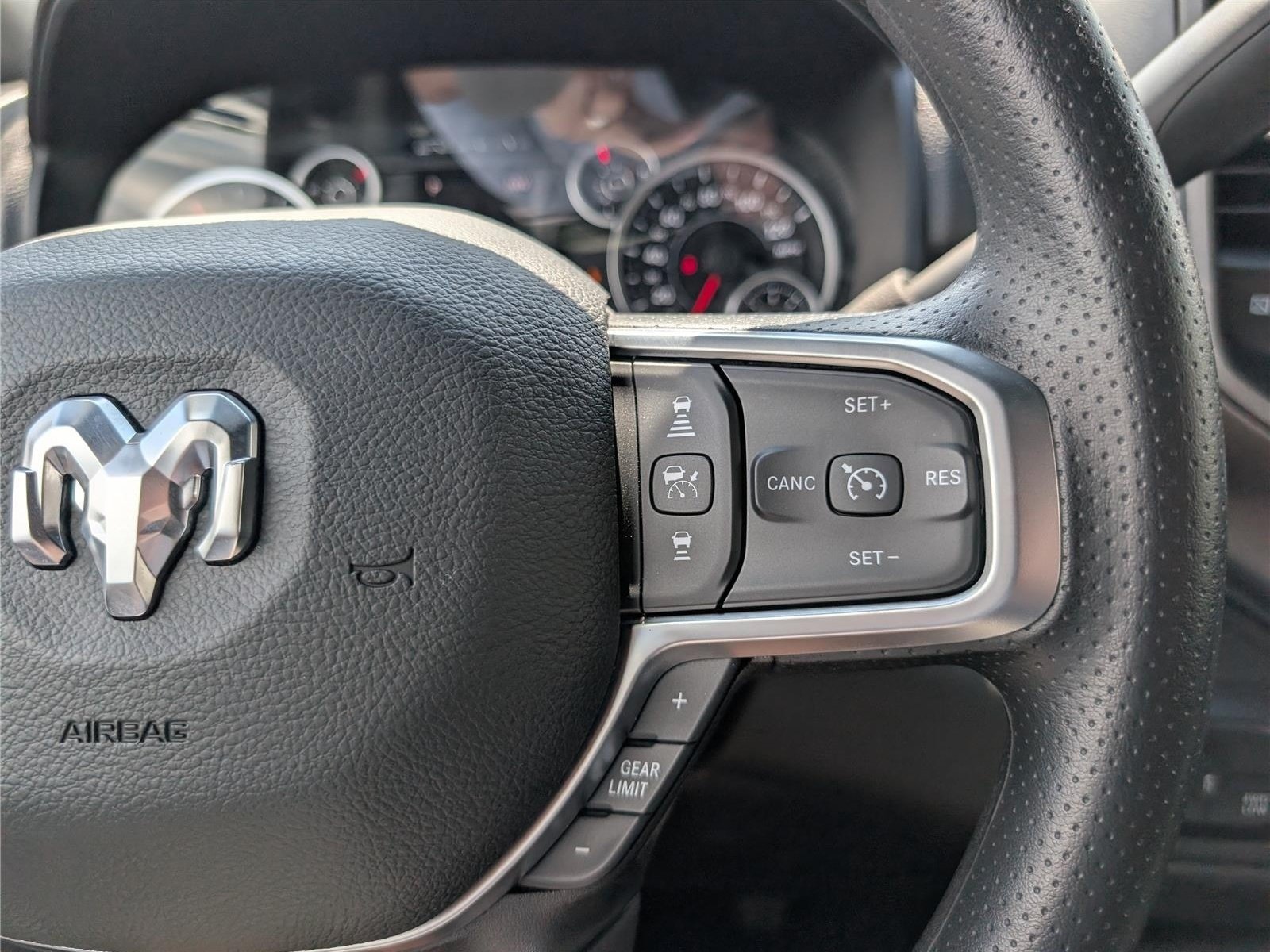 New 2026 RAM 2500 Tradesman AWD/4WD image 13