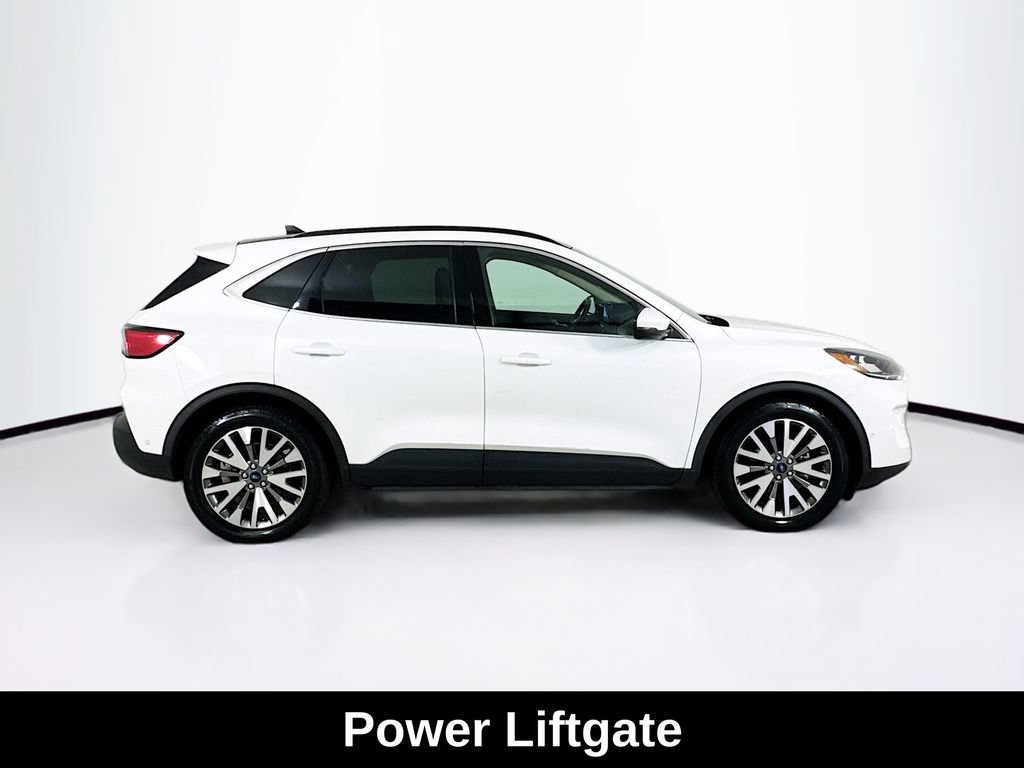 Used 2020 Ford Escape Titanium w/ Titanium Premium Package 2.0 FWD image 8