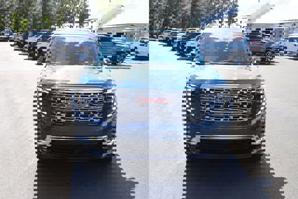 New 2026 GMC Acadia Denali w/ Super Cruise Package video 2