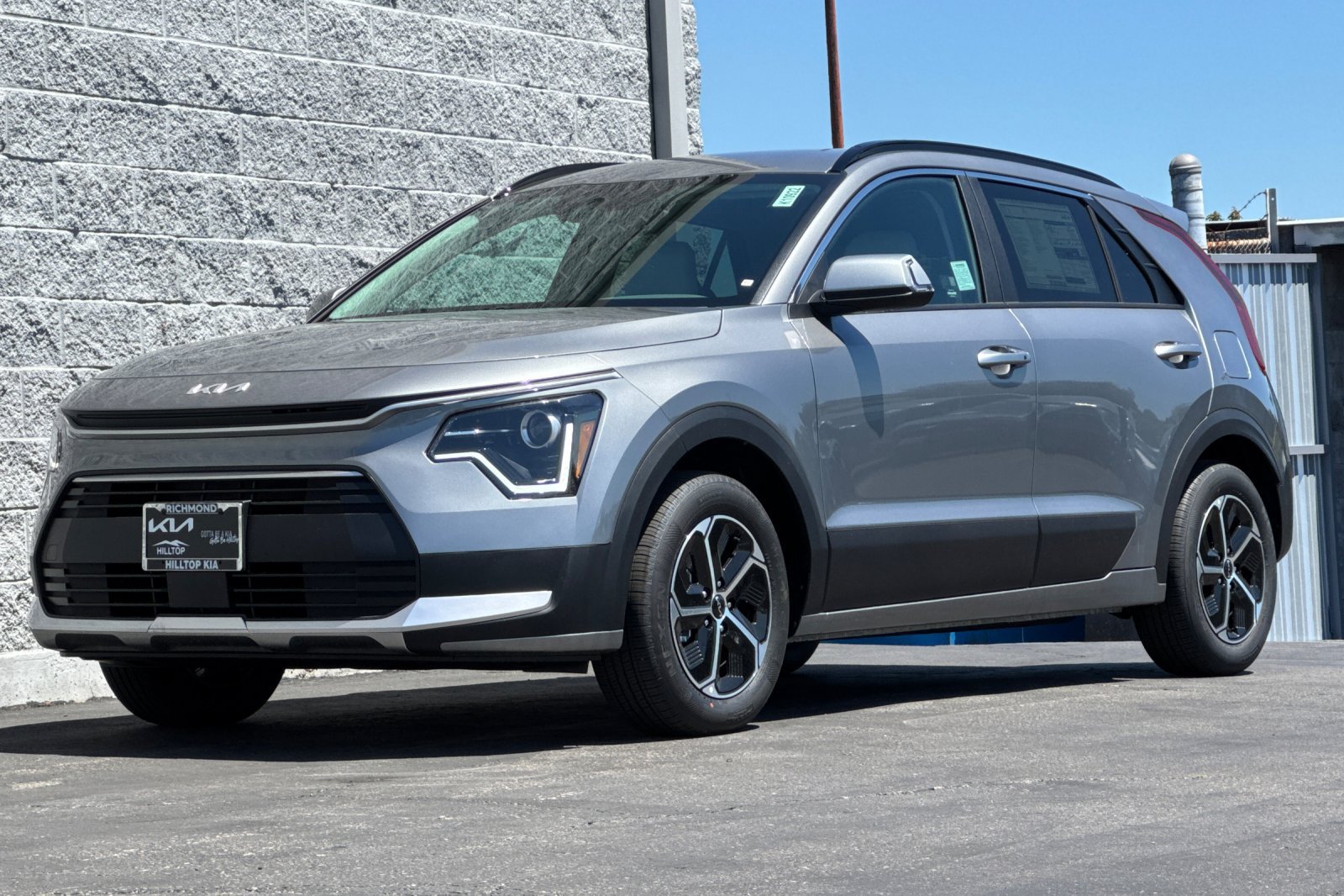 New 2026 Kia Niro EX FWD image 8