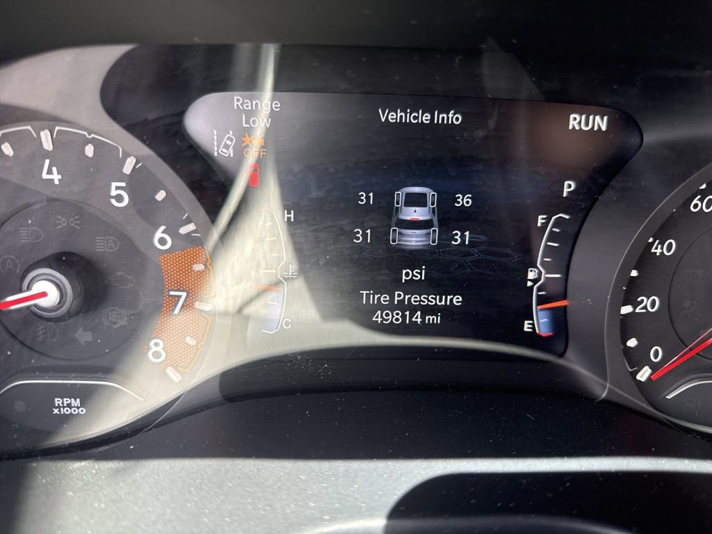 Used 2024 Jeep Compass Trailhawk image 7