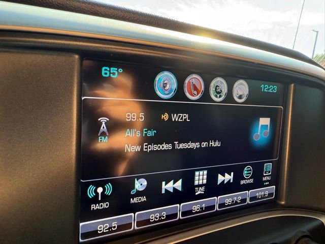 Used 2018 GMC Sierra 2500 SLT w/ Suspension Package, Off-Road image 24