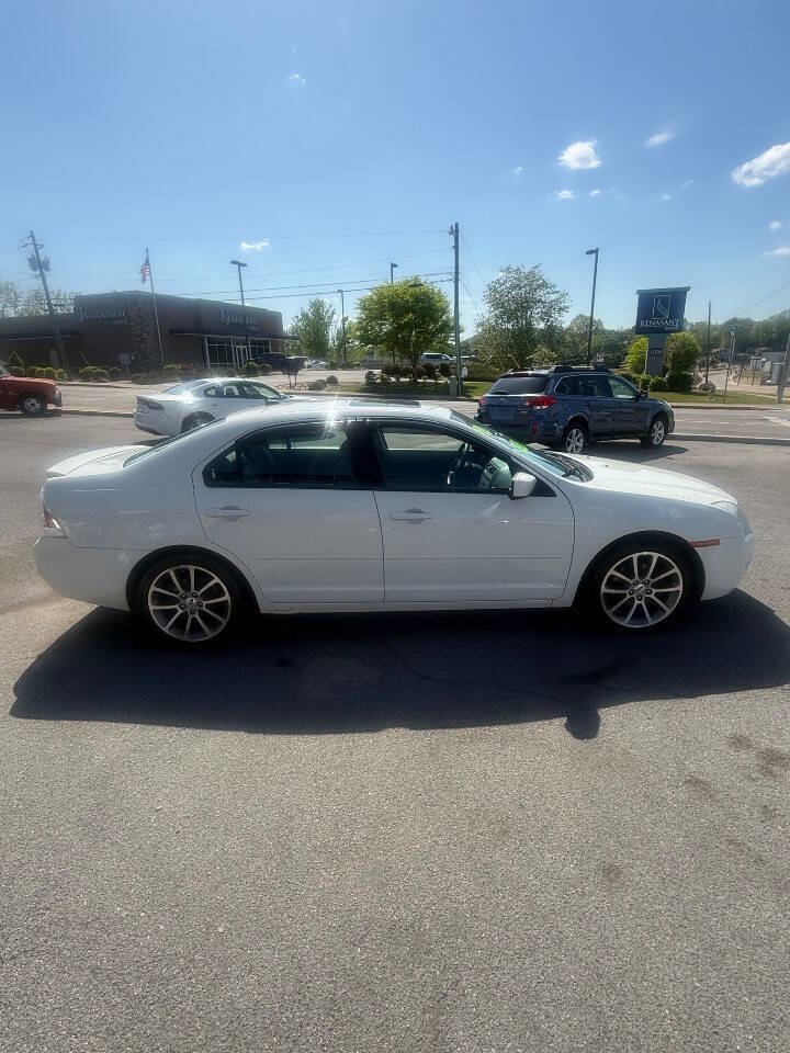 Used 2009 Ford Fusion SE FWD image 5