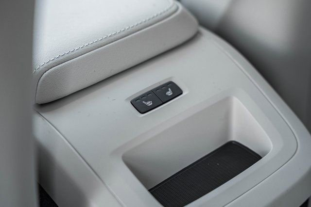 New 2026 Volvo V60 B5 Cross Country Plus w/ Protection Package Premier image 32