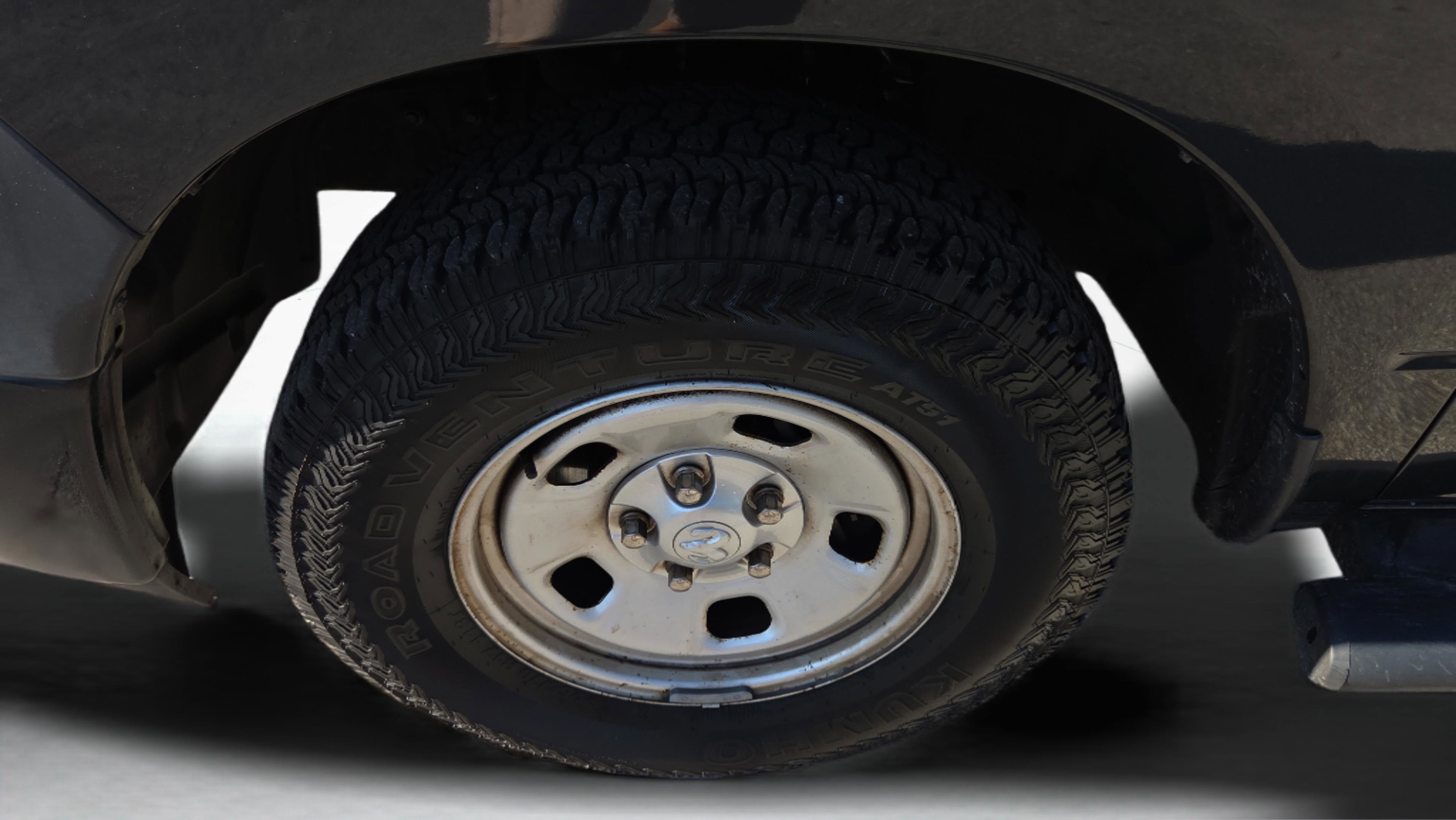 Used 2016 RAM 1500 Tradesman image 12