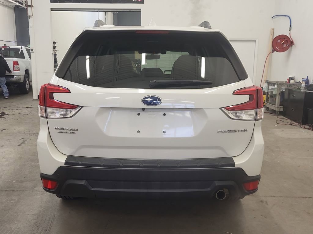 Used 2020 Subaru Forester Limited w/ Popular Package #3 image 5